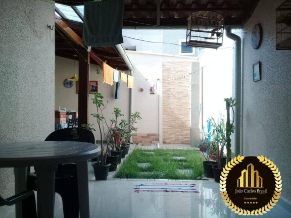 Imagem Casa com 4 Quartos à Venda, 172 m² em Urucunema - Eusébio