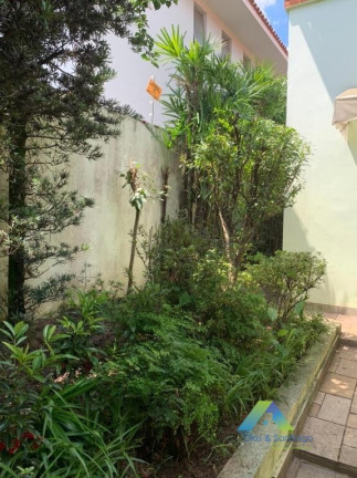 Imagem Casa com 4 Quartos à Venda, 200 m² em Moema - São Paulo Imagem Casa com 4 Quartos à Venda, 200 m² em Moema - São Paulo