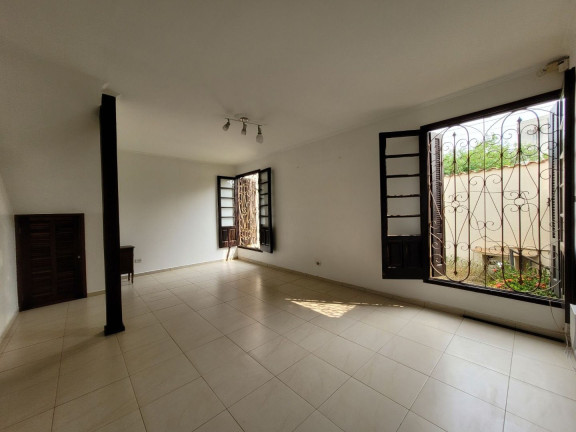 Imagem Casa com 3 Quartos à Venda, 149 m² em Vila Trujillo - Sorocaba Imagem Casa com 3 Quartos à Venda, 149 m² em Vila Trujillo - Sorocaba