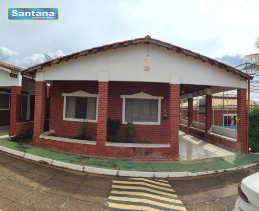 Imagem Casa com 3 Quartos à Venda, 140 m² em Mansões Das águas Quentes - Caldas Novas Imagem Casa com 3 Quartos à Venda, 140 m² em Mansões Das águas Quentes - Caldas Novas