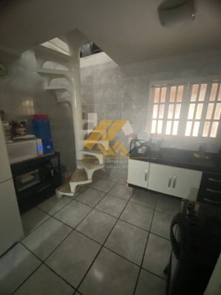 Imagem Casa com 4 Quartos à Venda, 100 m² em Vila Suissa - Mogi Das Cruzes Imagem Casa com 4 Quartos à Venda, 100 m² em Vila Suissa - Mogi Das Cruzes