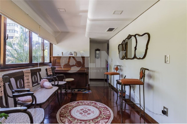 Imagem Apartamento com 3 Quartos à Venda, 258 m² em Mont Serrat - Porto Alegre