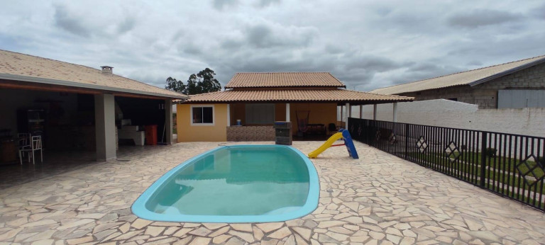 Imagem Chácara com 3 Quartos à Venda, 1.000 m² em Zona Distribuidora - Sarapuí Imagem Chácara com 3 Quartos à Venda, 1.000 m² em Zona Distribuidora - Sarapuí