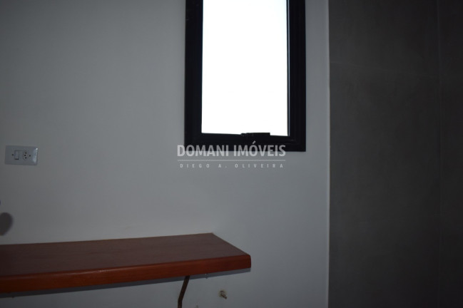 Imagem Casa com 3 Quartos à Venda, 148 m² em Região De Capivari - Campos Do Jordão