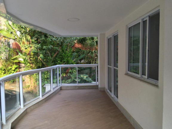 Imagem Apartamento com 4 Quartos à Venda, 163 m² em Lagoa - Rio De Janeiro Imagem Apartamento com 4 Quartos à Venda, 163 m² em Lagoa - Rio De Janeiro