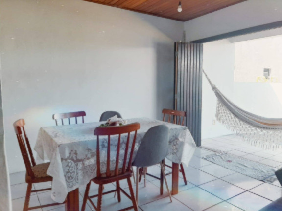 Imagem Casa com 2 Quartos à Venda, em Capão Da Canoa Imagem Casa com 2 Quartos à Venda, em Capão Da Canoa