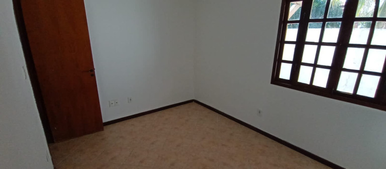 Imagem Casa com 3 Quartos à Venda, 6.982 m² em Centro - Lauro De Freitas Imagem Casa com 3 Quartos à Venda, 6.982 m² em Centro - Lauro De Freitas