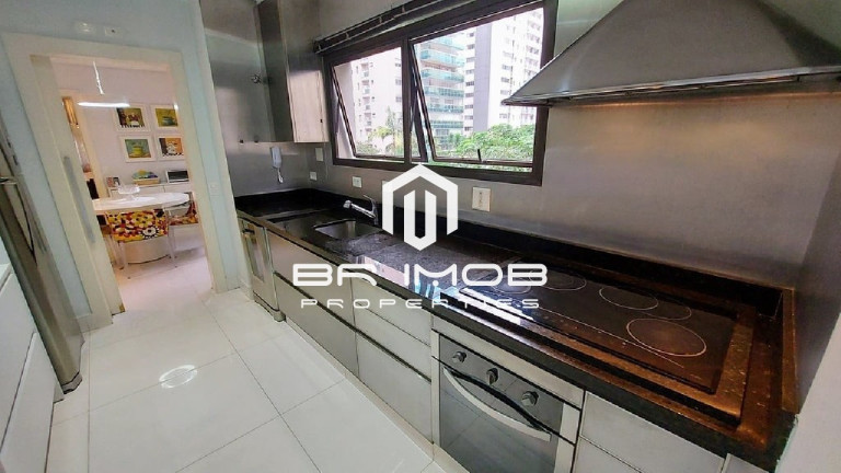 Imagem Imóvel com 4 Quartos à Venda, 246 m² em Itaim Bibi - São Paulo Imagem Imóvel com 4 Quartos à Venda, 246 m² em Itaim Bibi - São Paulo