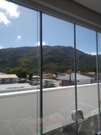 Imagem Sobrado com 3 Quartos à Venda, em São João Do Rio Vermelho - Florianópolis Imagem Sobrado com 3 Quartos à Venda, em São João Do Rio Vermelho - Florianópolis