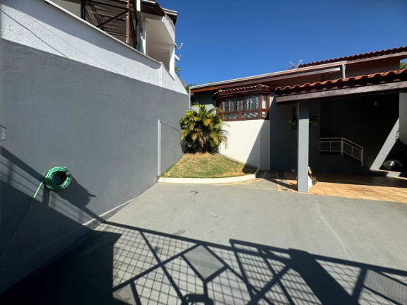 Imagem Casa com 3 Quartos à Venda, 412 m² em Guatambu - Piedade Imagem Casa com 3 Quartos à Venda, 412 m² em Guatambu - Piedade