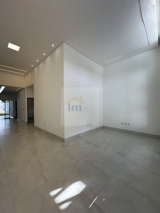 Imagem Casa com 3 Quartos à Venda, 160 m² em Jardim Helvécia - Aparecida De Goiânia