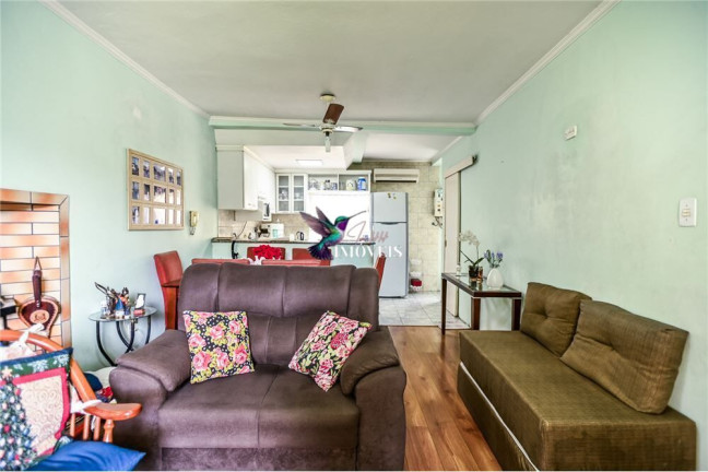 Imagem Casa com 2 Quartos à Venda, 149 m² em Passo Da Areia - Porto Alegre Imagem Casa com 2 Quartos à Venda, 149 m² em Passo Da Areia - Porto Alegre
