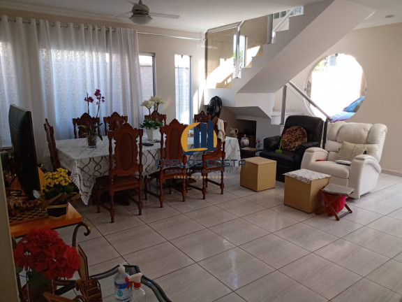 Imagem Casa com 5 Quartos à Venda, 180 m² em Portinho - Cabo Frio