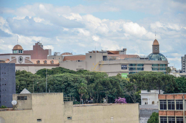 Imagem Kitnet com 1 Quarto à Venda, 21 m² em Centro - Curitiba Imagem Kitnet com 1 Quarto à Venda, 21 m² em Centro - Curitiba
