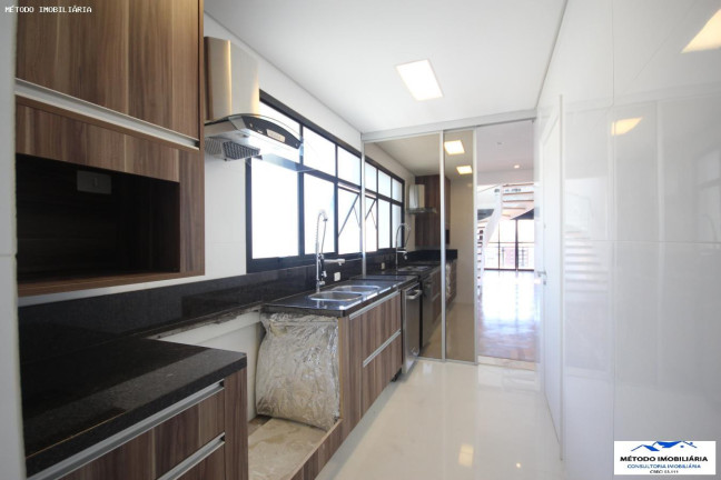 Imagem Imóvel com 3 Quartos à Venda, 314 m² em Moema - São Paulo Imagem Imóvel com 3 Quartos à Venda, 314 m² em Moema - São Paulo