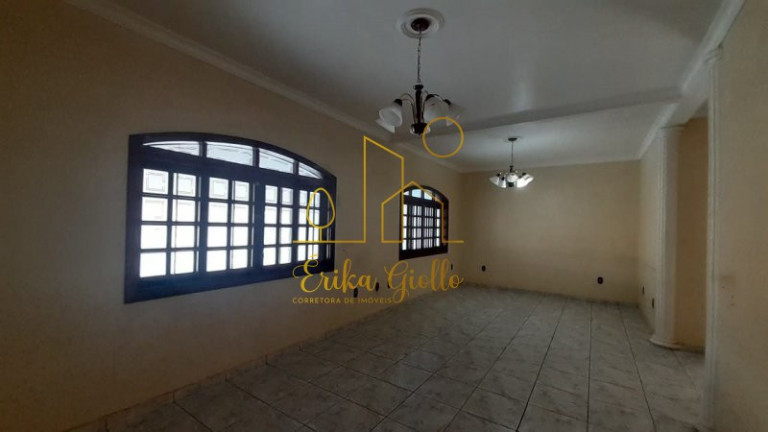 Imagem Casa com 2 Quartos à Venda, 255 m² em Jardim Tannus - Jundiaí