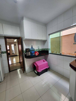 Imagem Casa com 3 Quartos à Venda, 140 m² em Cabral - Contagem Imagem Casa com 3 Quartos à Venda, 140 m² em Cabral - Contagem