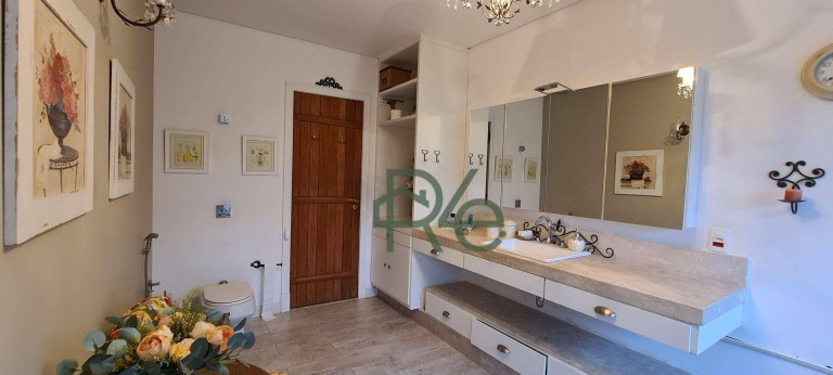 Imagem Casa com 3 Quartos à Venda, 557 m² em Jardim Mediterrâneo - Cotia Imagem Casa com 3 Quartos à Venda, 557 m² em Jardim Mediterrâneo - Cotia