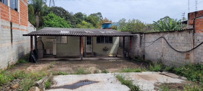 Imagem Imóvel com 2 Quartos à Venda, 650 m² em Jardim Itacolomi - Itapevi Imagem Imóvel com 2 Quartos à Venda, 650 m² em Jardim Itacolomi - Itapevi