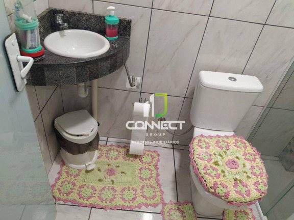 Imagem Casa com 2 Quartos à Venda, 180 m² em Espinheiros - Itajaí Imagem Casa com 2 Quartos à Venda, 180 m² em Espinheiros - Itajaí