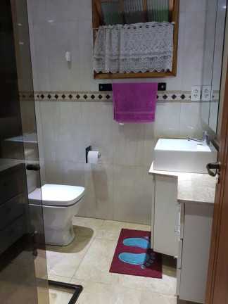 Imagem Casa com 3 Quartos à Venda, 180 m² em Parque Dos Maias Imagem Casa com 3 Quartos à Venda, 180 m² em Parque Dos Maias