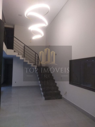 Imagem Casa com 3 Quartos à Venda, 250 m² em Eugênio De Mello - São José Dos Campos