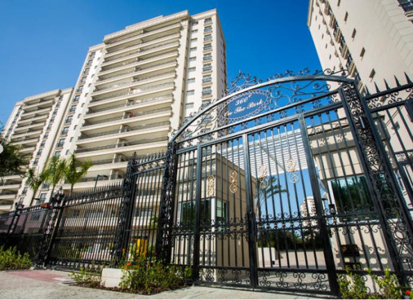 Imagem Apartamento com 4 Quartos à Venda, 169 m² em Barra Da Tijuca - Rio De Janeiro