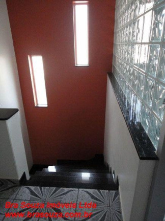 Imagem Sobrado com 3 Quartos à Venda, 180 m² em Centro - Botucatu Imagem Sobrado com 3 Quartos à Venda, 180 m² em Centro - Botucatu