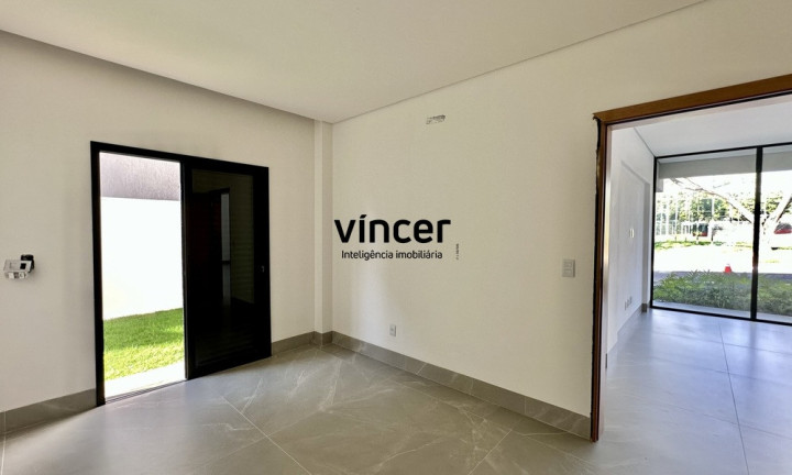 Imagem Casa com 5 Quartos à Venda, 450 m² em Jardins Atenas - Goiânia Imagem Casa com 5 Quartos à Venda, 450 m² em Jardins Atenas - Goiânia