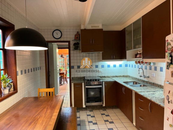 Imagem Casa com 3 Quartos à Venda, 189 m² em Santa Felicidade - Curitiba Imagem Casa com 3 Quartos à Venda, 189 m² em Santa Felicidade - Curitiba