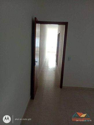 Imagem Casa com 2 Quartos à Venda, 60 m² em Massaguaçu - Caraguatatuba