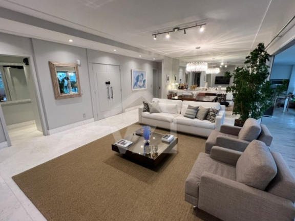Apartamento com 4 Quartos à Venda, 211 m² em Panamby - São Paulo