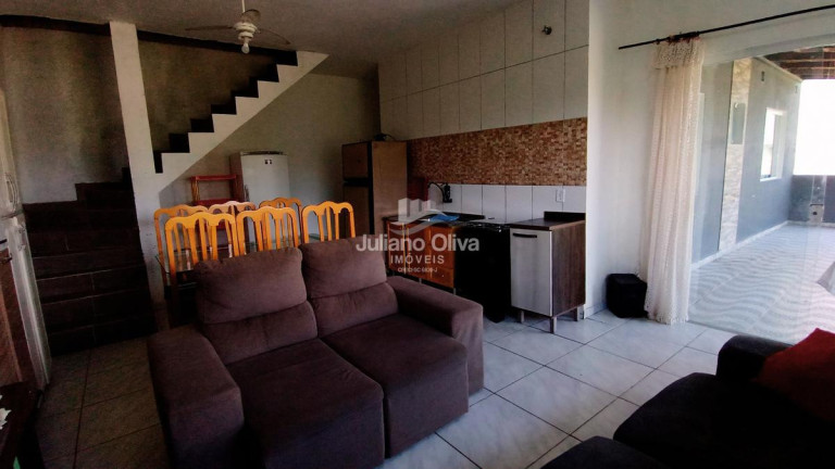 Imagem Casa com 3 Quartos à Venda, 144 m² em Barra Do Sai - Itapoá