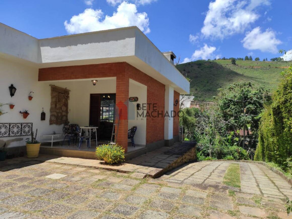 Imagem Casa com 3 Quartos à Venda, 210 m² em Albuquerque - Teresópolis
