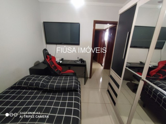 Imagem Casa com 3 Quartos à Venda, em Jardim Guaporé - Ribeirão Preto Imagem Casa com 3 Quartos à Venda, em Jardim Guaporé - Ribeirão Preto