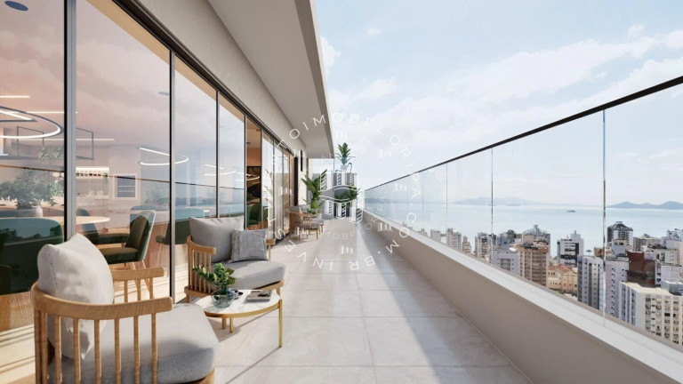 Apartamento com 2 Quartos à Venda, 60 m² em Centro - Florianópolis