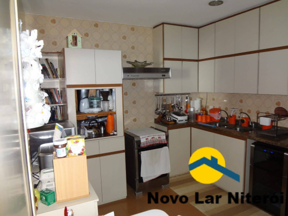 Imagem Casa com 6 Quartos à Venda, 420 m² em São Francisco - Niterói Imagem Casa com 6 Quartos à Venda, 420 m² em São Francisco - Niterói