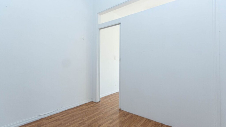 Imagem Imóvel com 1 Quarto à Venda, 26 m² em Copacabana - Rio De Janeiro Imagem Imóvel com 1 Quarto à Venda, 26 m² em Copacabana - Rio De Janeiro