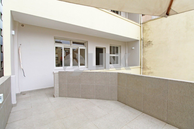 Imagem Apartamento com 3 Quartos à Venda, 101 m² em Moinhos De Vento - Porto Alegre Imagem Apartamento com 3 Quartos à Venda, 101 m² em Moinhos De Vento - Porto Alegre