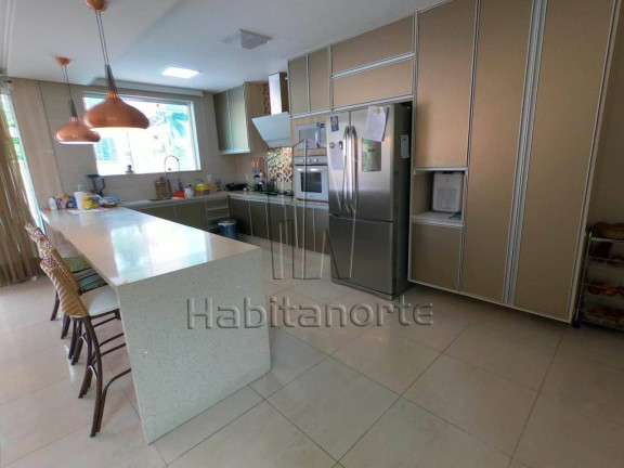 Imagem Casa com 4 Quartos para Alugar, em Tarumã - Manaus Imagem Casa com 4 Quartos para Alugar, em Tarumã - Manaus