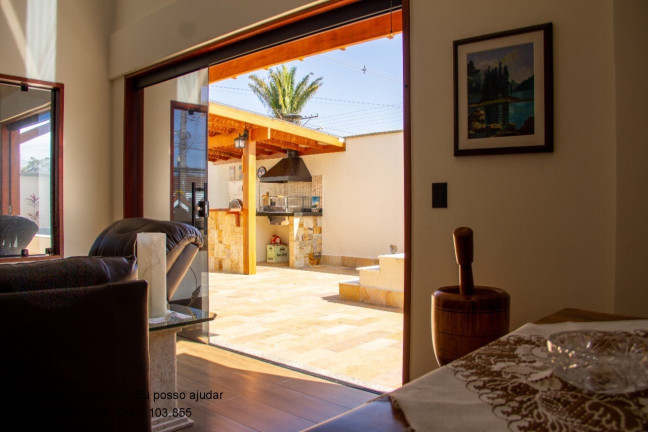 Imagem Casa com 3 Quartos à Venda, 350 m² em Indaiá - Caraguatatuba Imagem Casa com 3 Quartos à Venda, 350 m² em Indaiá - Caraguatatuba