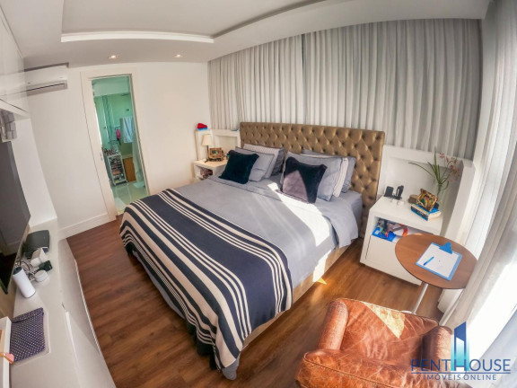 Imagem Apartamento com 3 Quartos à Venda, 252 m² em Centro - Balneário Camboriú