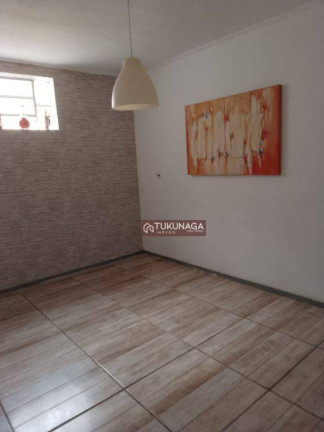 Imagem Sobrado com 3 Quartos à Venda, 214 m² em Jardim Santa Clara - Guarulhos Imagem Sobrado com 3 Quartos à Venda, 214 m² em Jardim Santa Clara - Guarulhos