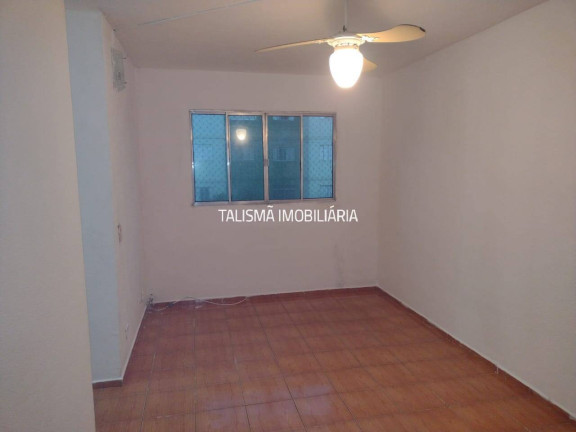 Imagem Apartamento com 2 Quartos à Venda, 40 m² em Parque Pinheiros - Taboão Da Serra
