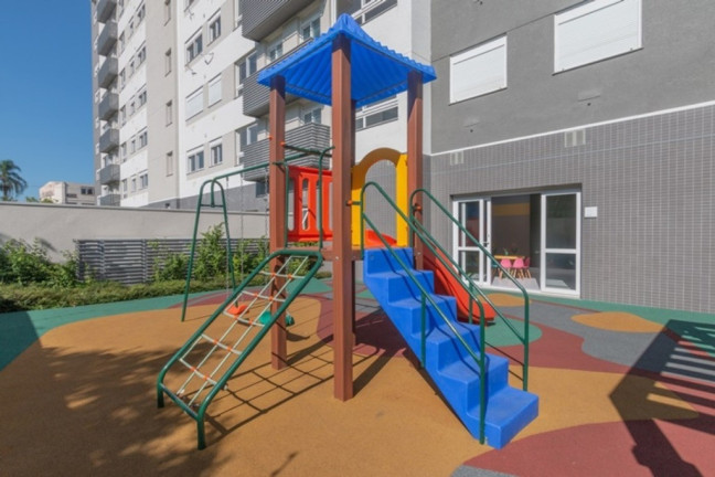 Imagem Imóvel com 2 Quartos à Venda, em Navegantes - Porto Alegre Imagem Imóvel com 2 Quartos à Venda, em Navegantes - Porto Alegre