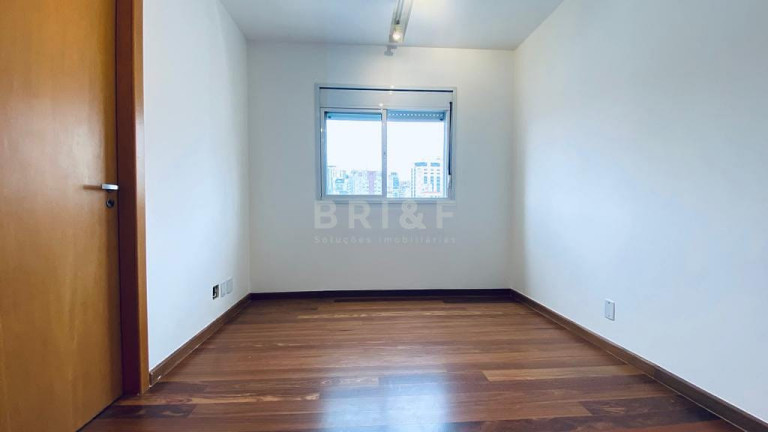 Imagem Apartamento com 3 Quartos à Venda, 190 m² em Jardim Paulista - São Paulo Imagem Apartamento com 3 Quartos à Venda, 190 m² em Jardim Paulista - São Paulo