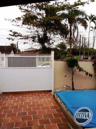 Imagem Casa com 6 Quartos à Venda, 280 m² em Praia De Leste - Pontal Do Paraná Imagem Casa com 6 Quartos à Venda, 280 m² em Praia De Leste - Pontal Do Paraná