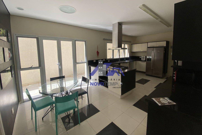 Imagem Sobrado com 4 Quartos à Venda, 467 m² em  Alphaville - Santana De Parnaíba