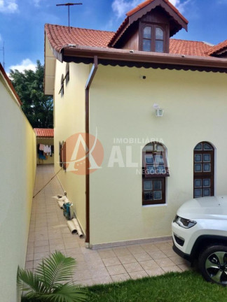 Imagem Casa com 4 Quartos à Venda, 260 m² em Jardim Carmel - Cotia Imagem Casa com 4 Quartos à Venda, 260 m² em Jardim Carmel - Cotia