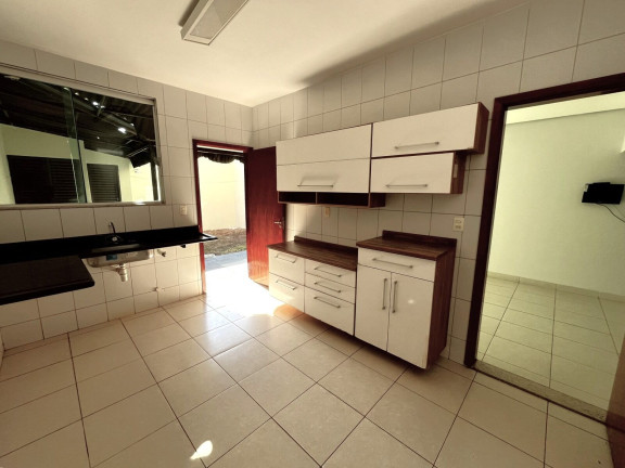 Imagem Sobrado com 3 Quartos à Venda, 150 m² em Parque Amazônia - Goiânia Imagem Sobrado com 3 Quartos à Venda, 150 m² em Parque Amazônia - Goiânia